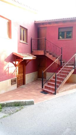 Casa independiente en Lugar Vega, 7