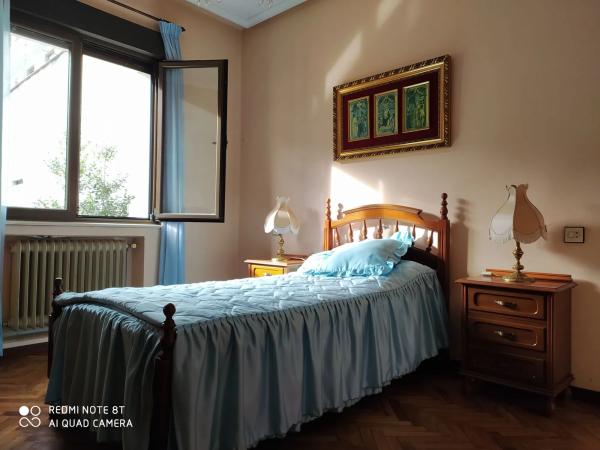 Casa independiente en avenida de la Constitución s/n Sn