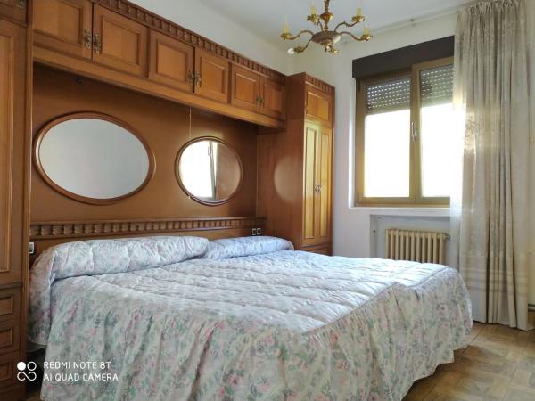 Casa independiente en avenida de la Constitución s/n Sn