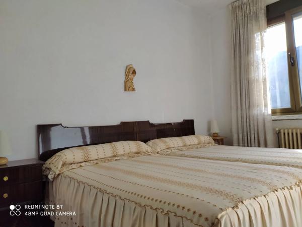 Casa independiente en avenida de la Constitución s/n Sn