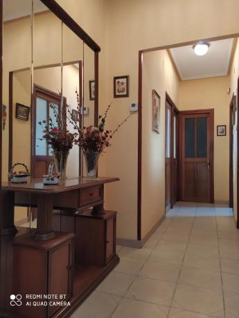 Casa independiente en avenida de la Constitución s/n Sn