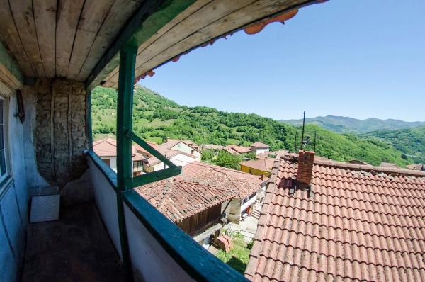 Casa de pueblo en Zurea, 66
