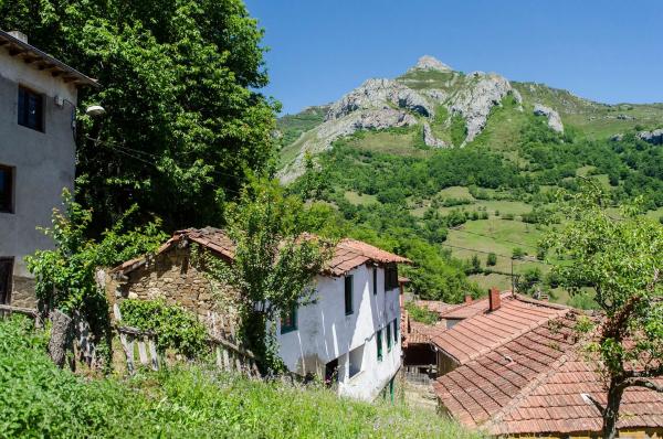 Casa de pueblo en Zurea, 66