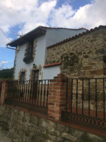 Casa independiente en Cornellana s/n