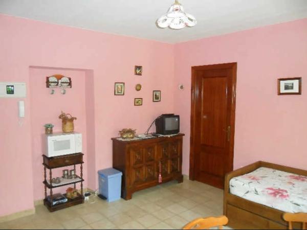 Casa independiente en calle Tuiza, 1