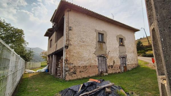 Casa de pueblo en calle Arcallana s/n