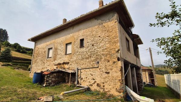 Casa de pueblo en calle Arcallana s/n