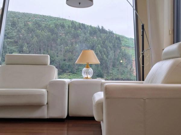 Casa independiente en avenida de Taramundi