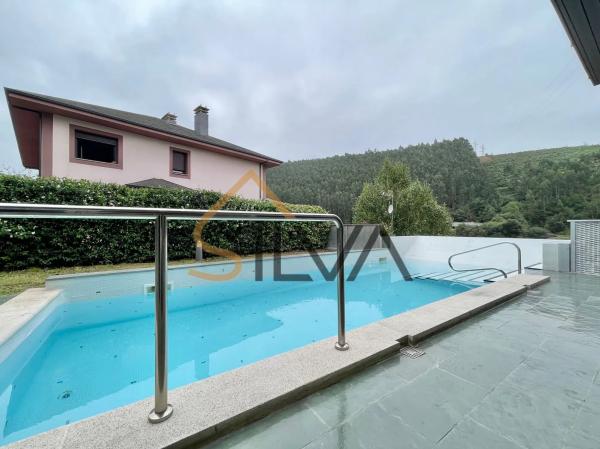 Casa independiente en Vegadeo s/n