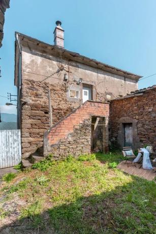Casa independiente en Barrio la Grandelia, 3