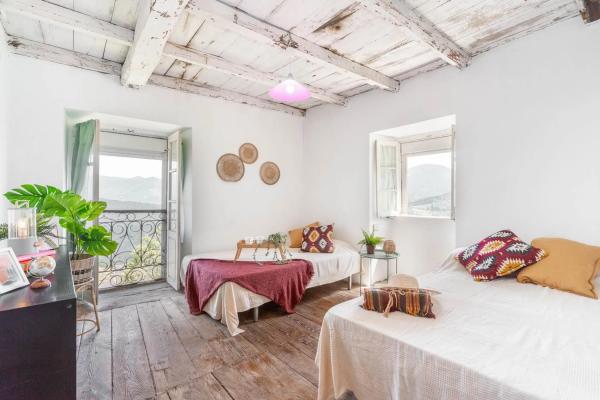 Casa independiente en Barrio la Grandelia, 3