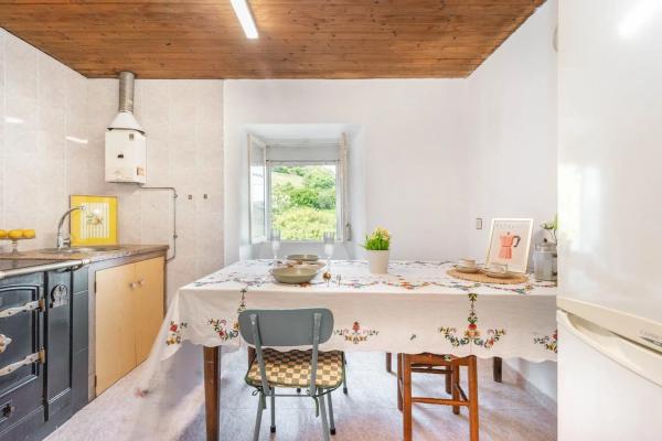 Casa independiente en Barrio la Grandelia, 3