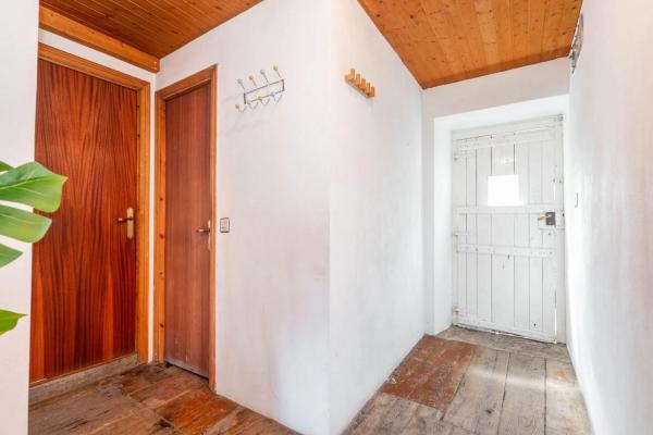 Casa independiente en Barrio la Grandelia, 3