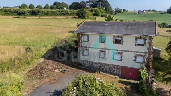 Casa independiente en calle da Fonte