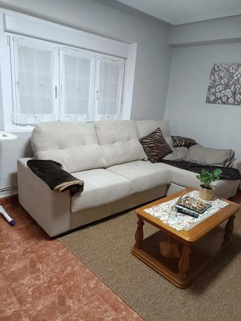 Casa independiente en Brieves, Valdés