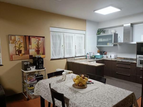 Casa independiente en Brieves, Valdés