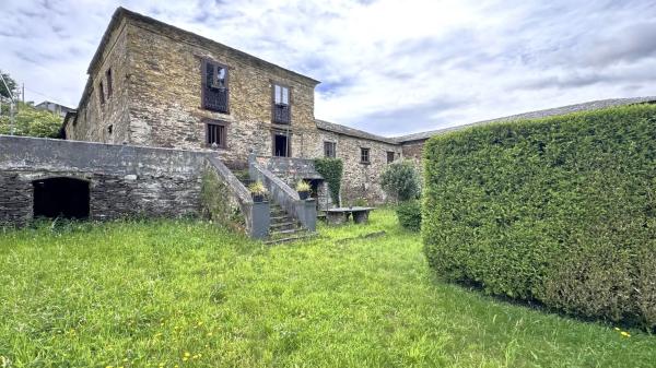 Casa independiente en Lugar Santa Eulalia de Oscos
