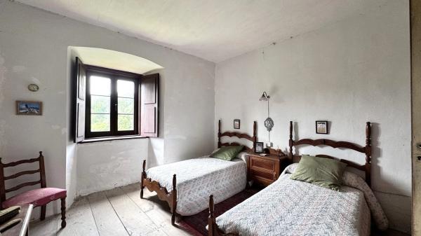 Casa independiente en Lugar Santa Eulalia de Oscos