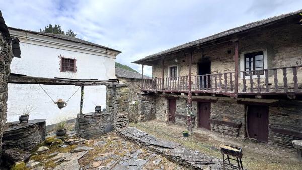 Casa independiente en Lugar Santa Eulalia de Oscos
