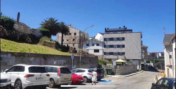 Casa de pueblo en calle Santa Rosa