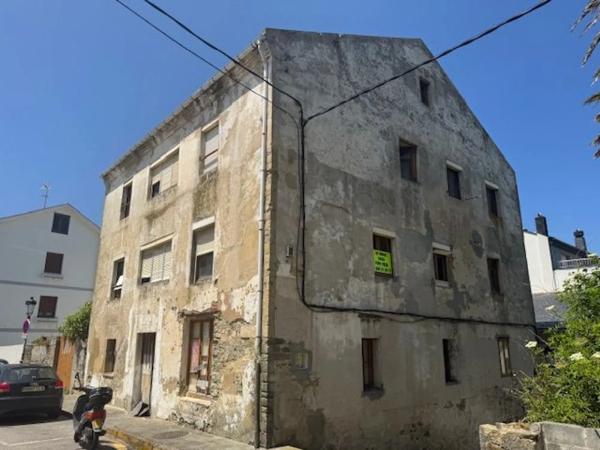 Casa de pueblo en calle Santa Rosa