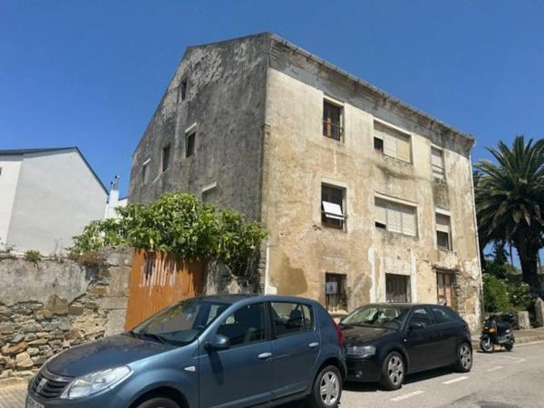 Casa de pueblo en calle Santa Rosa