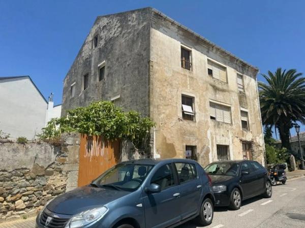 Casa de pueblo en calle Santa Rosa