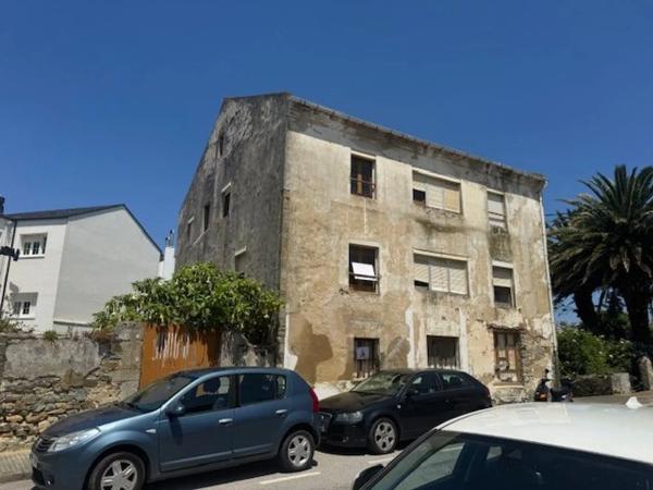 Casa de pueblo en calle Santa Rosa