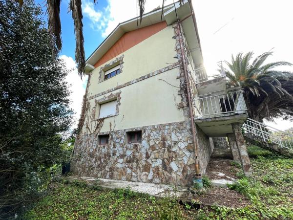 Casa independiente en calle da Fonte, 6 a