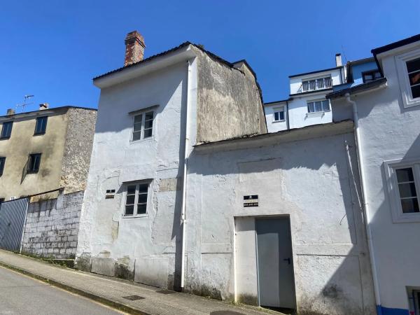 Casa de pueblo en calle Pelayo, 11