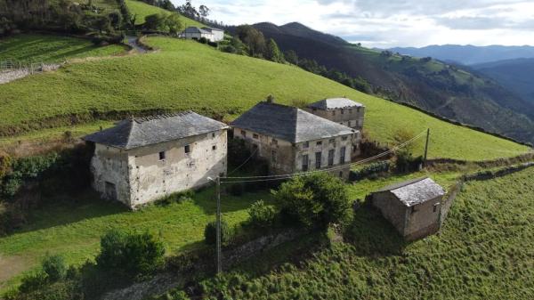 Casa independiente en Luarca - Pola de Allande, 6