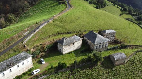 Casa independiente en Luarca - Pola de Allande, 6