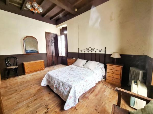 Casa independiente en avenida Asturias