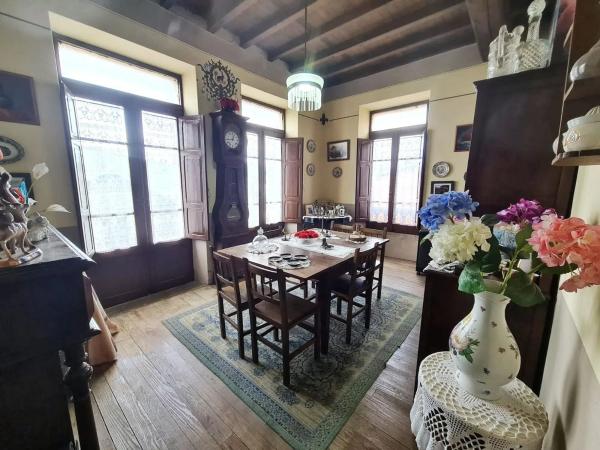 Casa independiente en avenida Asturias