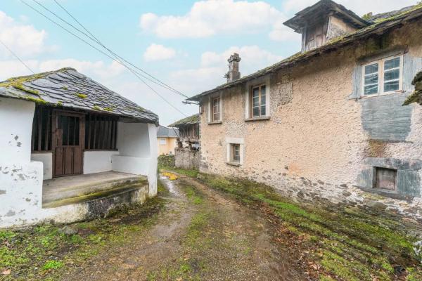 Casa de pueblo en Luarca - Villayón