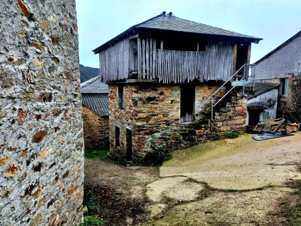 Casa de pueblo en carretera Busmayor, 10