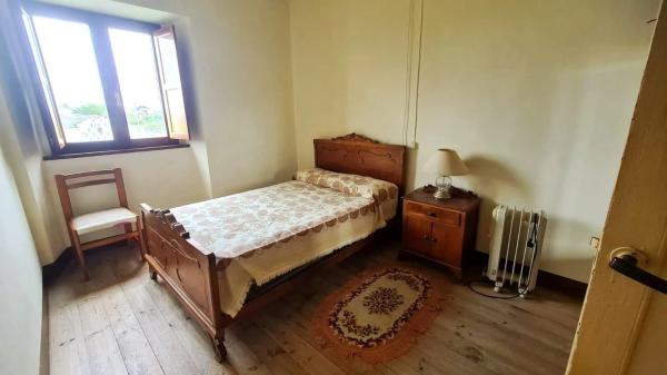 Casa independiente en Portela - San Julián