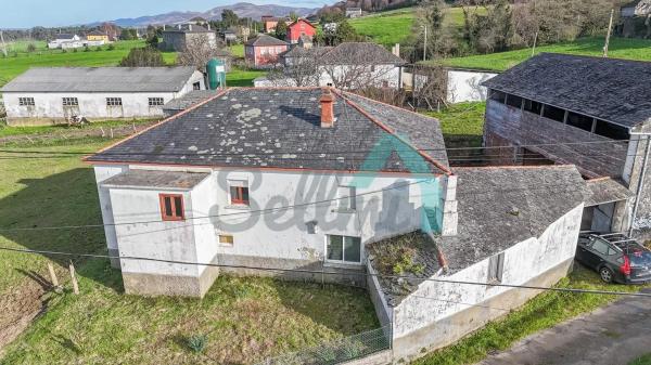 Casa independiente en camino El Palacio