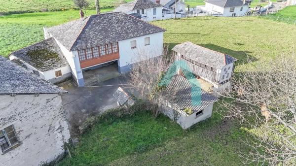 Casa independiente en camino El Palacio