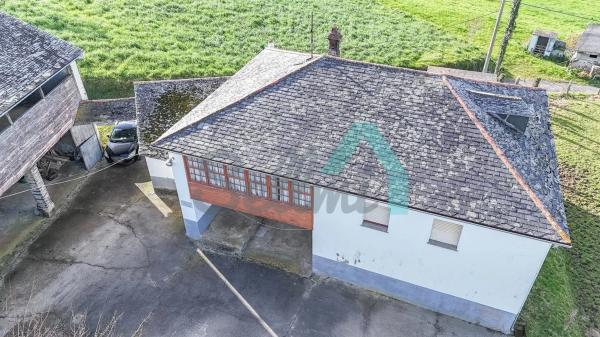 Casa independiente en camino El Palacio