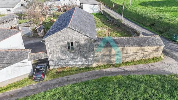 Casa independiente en camino El Palacio