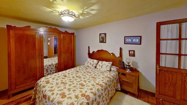 Casa independiente en Lg Casiellas