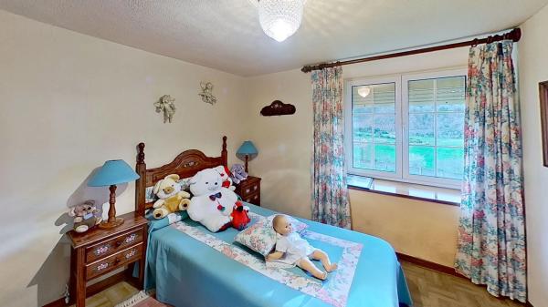 Casa independiente en Lg Casiellas