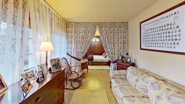 Casa independiente en Lg Casiellas