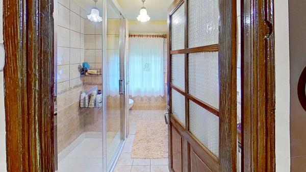 Casa independiente en Lg Casiellas