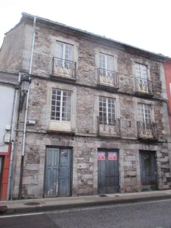 Casa de pueblo en N-640