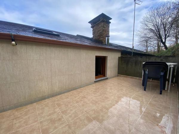 Casa de pueblo en puente de Pianton, 59