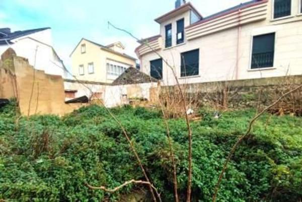 Casa independiente en calle Santa Rita