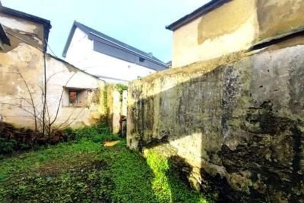 Casa independiente en calle Santa Rita