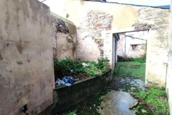 Casa independiente en calle Santa Rita